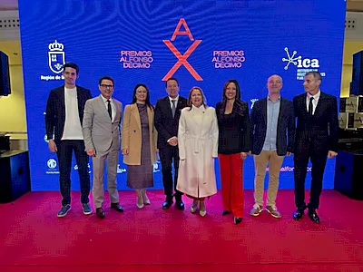 El alcalde y concejales del Ayuntamiento de Mula estuvieron presentes en la gala de premios